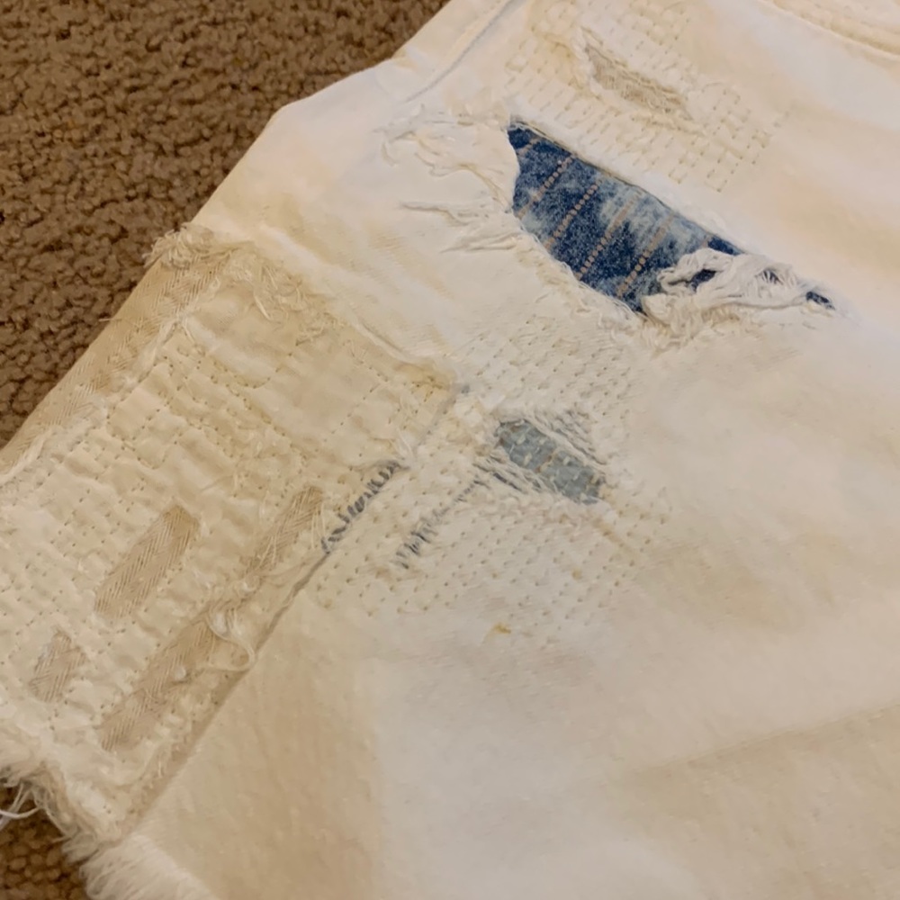 Polo Ralph Lauren Men’s Distressed Shorts - Picture 3 of 9